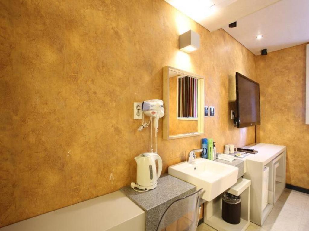 Baron De Paris Motel Seoul Ngoại thất bức ảnh